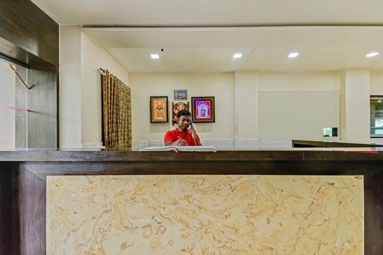 Oyo 48352 Hotel Bhagyalaxmi Kāla Exterior foto